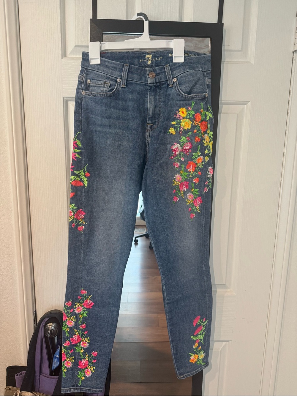 7 For All Mankind Dark Blue Skinny Jeans with Multicolor Floral Embroidery